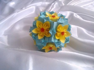 Glob decorativ flori